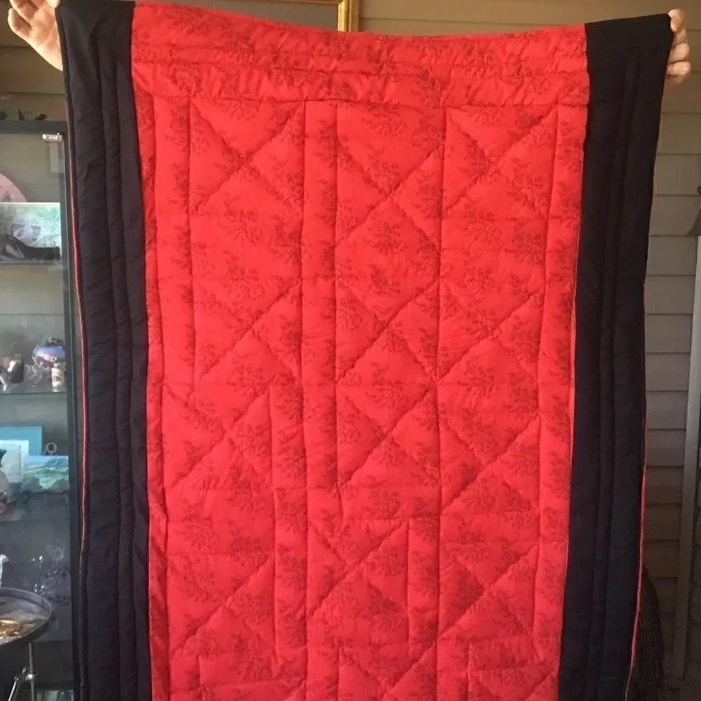 NWT Hand Crafted Red/Black/Grey/White Quilt